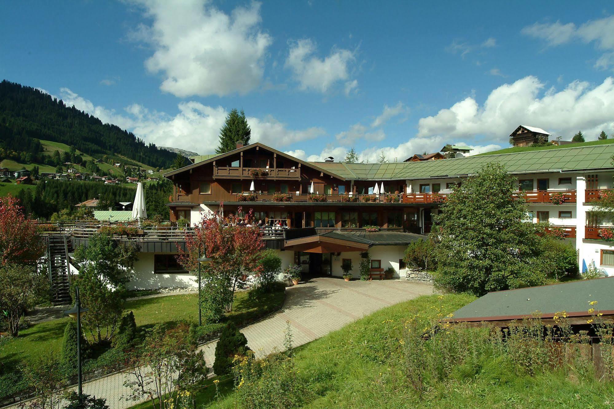 Ifa Alpenhof Wildental Hotel Kleinwalsertal Adults Only Mittelberg Exterior foto